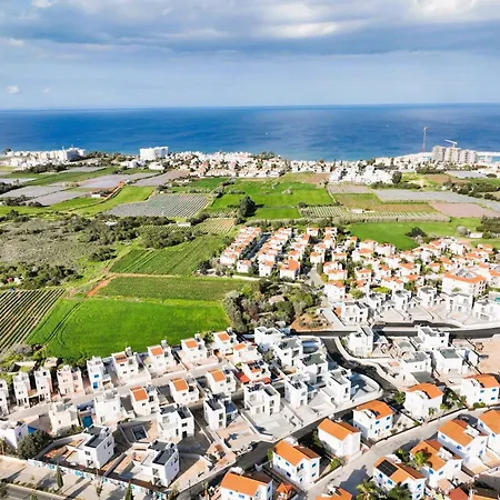 Flora - 3bed En-suite With Private Pool ヴィラ *