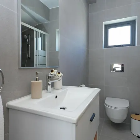 Flora - 3bed En-suite With Private Pool ヴィラ *