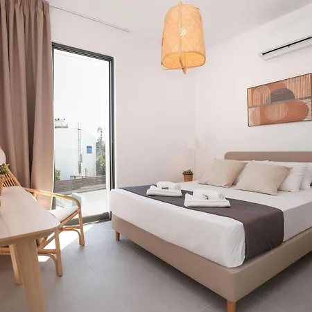 Flora - 3bed En-suite With Private Pool 빌라